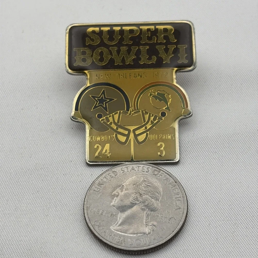 Starline Super Bowl VI Dallas Cowboys Miami Dolphins NFL Lapel Hat Pin